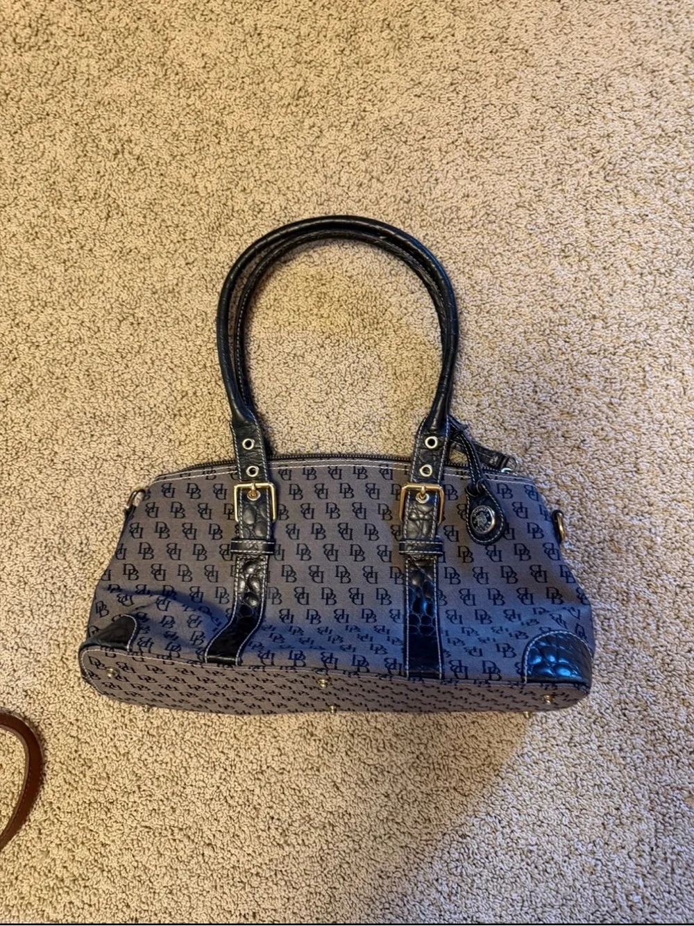 Dooney & Bourke vintage dooney